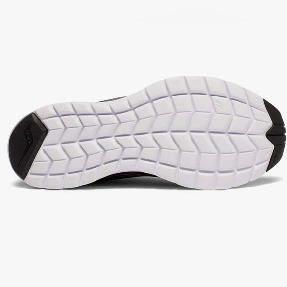 Saucony Running Shoes - Picture 7 of 7